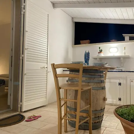 Vicinissimo Al Mare * 포르토 세자레오